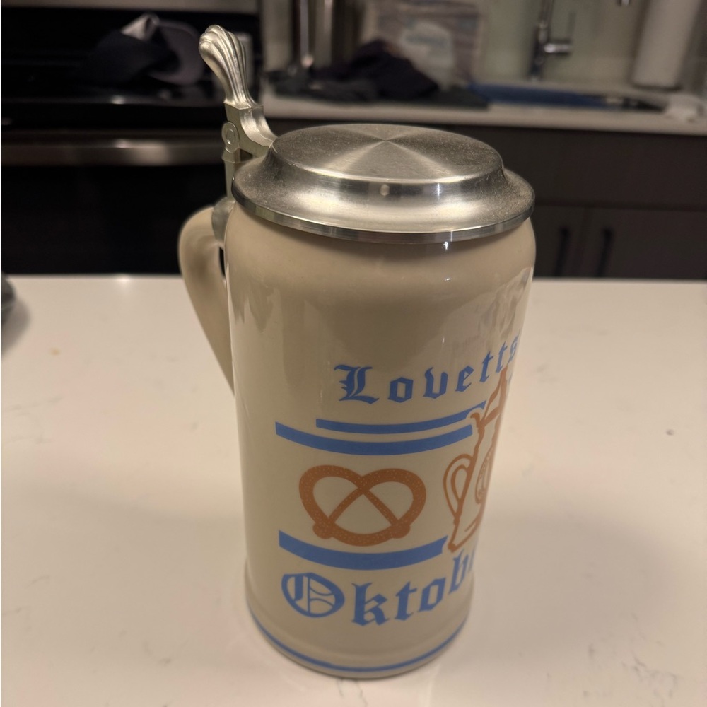 Rare Lovettsville Oktoberfest Stein 1.5-liter